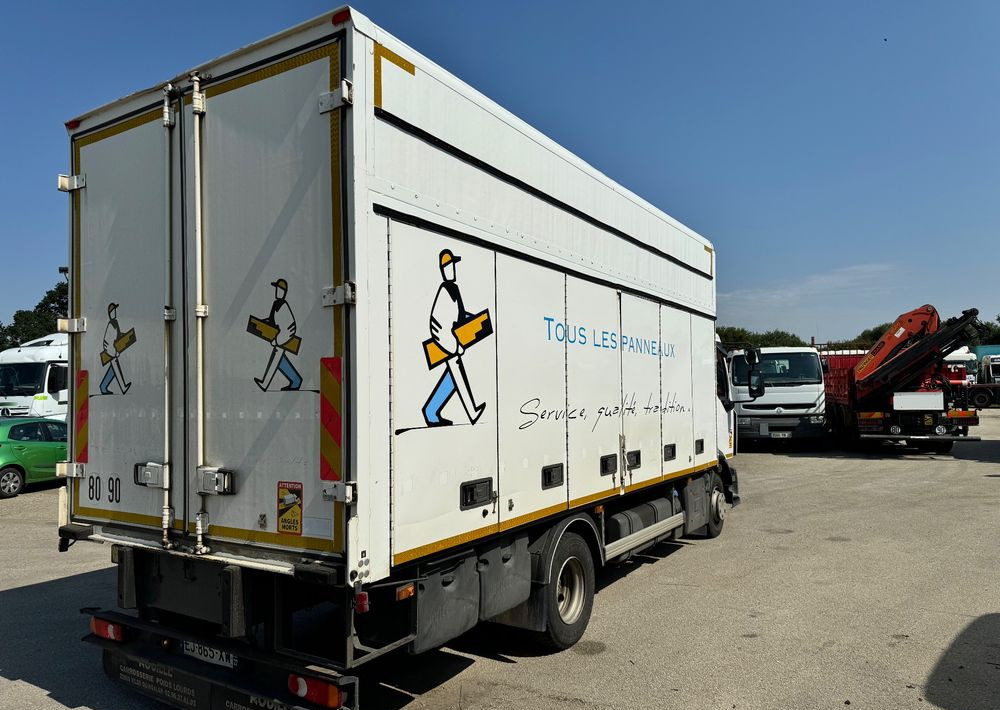 Renault D12 - Truk flatbed: gambar 4 Renault D12 - Truk flatbed: gambar 4