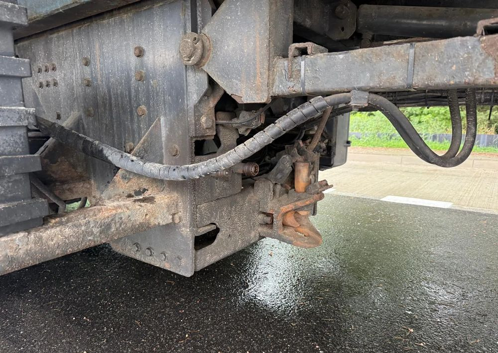 Scania R380 PD Autopomoc Specialny tacho na tarczki wciągarka - Mobil derek: gambar 4 Scania R380 PD Autopomoc Specialny tacho na tarczki wciągarka - Mobil derek: gambar 4