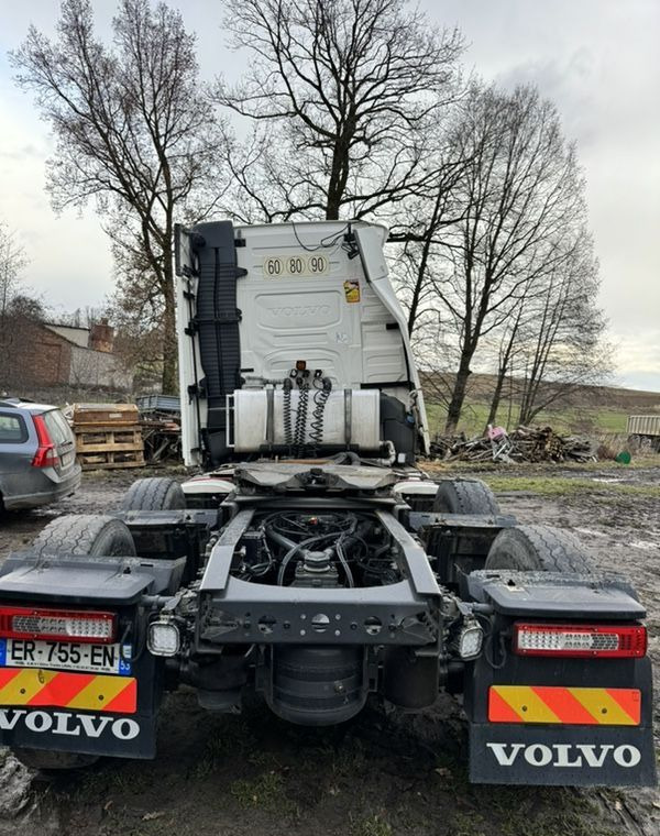 Volvo FH540 - Tractor head: gambar 4 Volvo FH540 - Tractor head: gambar 4