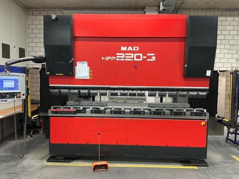 Amada HFP 220-3 - Mesin press brake: gambar 2 Amada HFP 220-3 - Mesin press brake: gambar 2