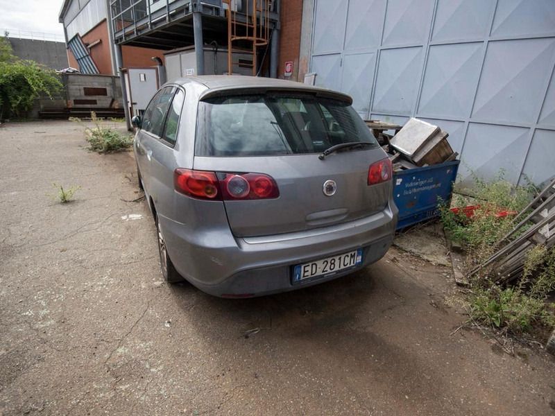 Fiat Croma - Van jungkit: gambar 2 Fiat Croma - Van jungkit: gambar 2