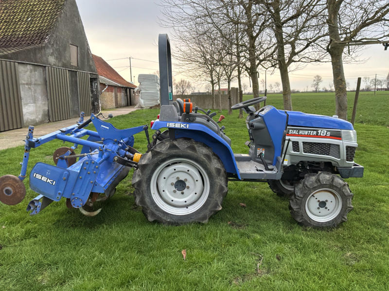 Iseki Sial Hunter 18S - Traktor kompak: gambar 3 Iseki Sial Hunter 18S - Traktor kompak: gambar 3