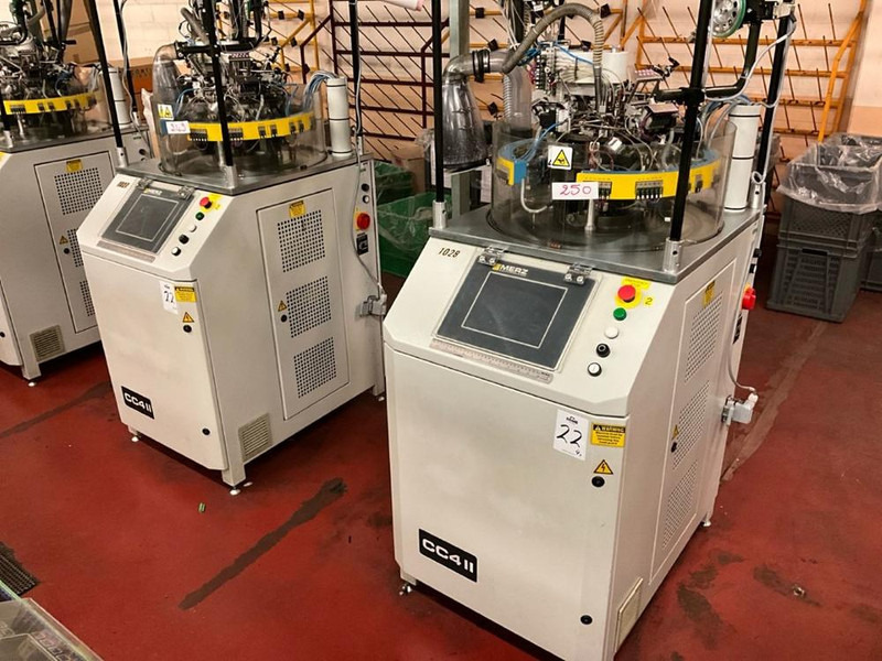 Merz CC4 II - Mesin industri: gambar 1 Merz CC4 II - Mesin industri: gambar 1