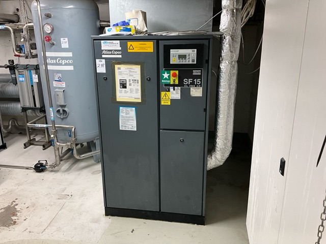 Atlas-Copco SF 15 - Peralatan konstruksi: gambar 3 Atlas-Copco SF 15 - Peralatan konstruksi: gambar 3