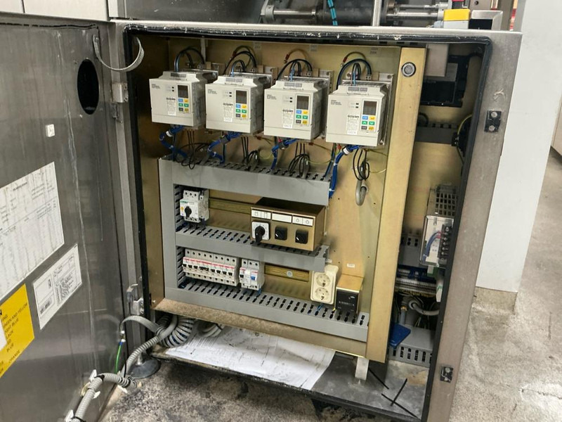 Mesin pengemas Tetra Pak Cardboard Packer: gambar 14 Mesin pengemas Tetra Pak Cardboard Packer: gambar 14