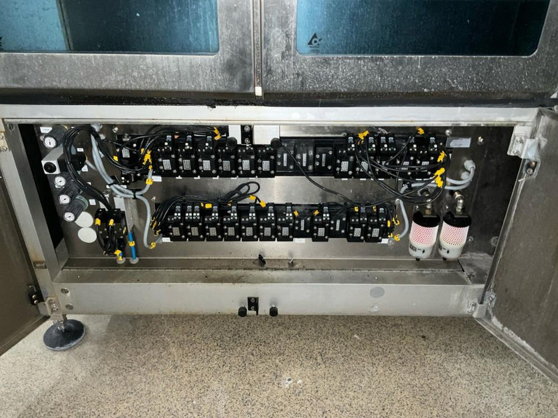 Mesin pengemas Tetra Pak Cardboard Packer: gambar 11 Mesin pengemas Tetra Pak Cardboard Packer: gambar 11