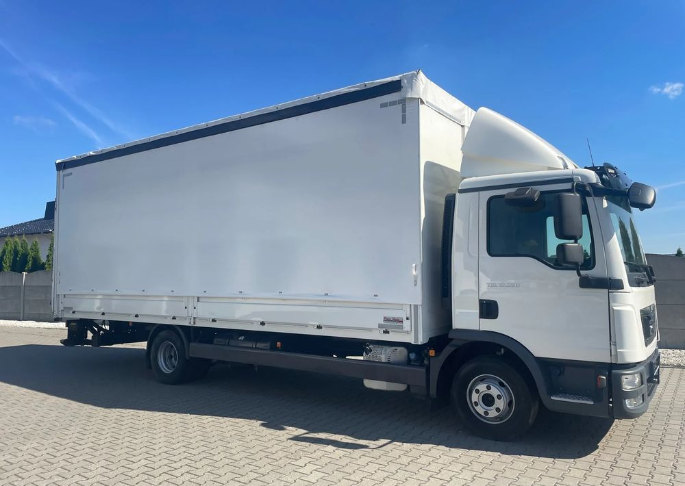 MAN TGL 12.220, Burtofirana! - Truk dengan terpal samping: gambar 4 MAN TGL 12.220, Burtofirana! - Truk dengan terpal samping: gambar 4