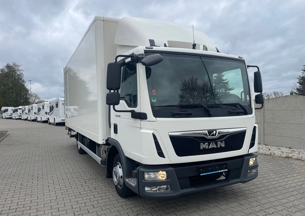 MAN TGL 8.190 KLIMA , PODUSZKI! - Truk box: gambar 3 MAN TGL 8.190 KLIMA , PODUSZKI! - Truk box: gambar 3