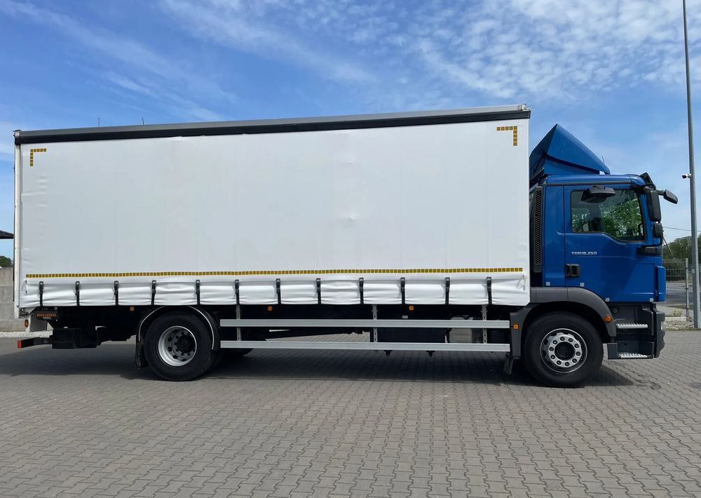 MAN TGM 18.250 Ładownośc 9,8 tony! - Truk flatbed: gambar 4 MAN TGM 18.250 Ładownośc 9,8 tony! - Truk flatbed: gambar 4