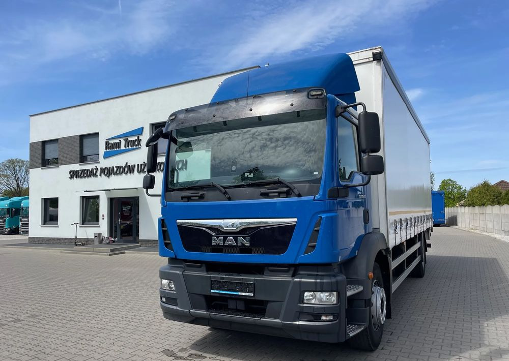 MAN TGM 18.250 Ładownośc 9,8 tony! - Truk flatbed: gambar 1 MAN TGM 18.250 Ładownośc 9,8 tony! - Truk flatbed: gambar 1