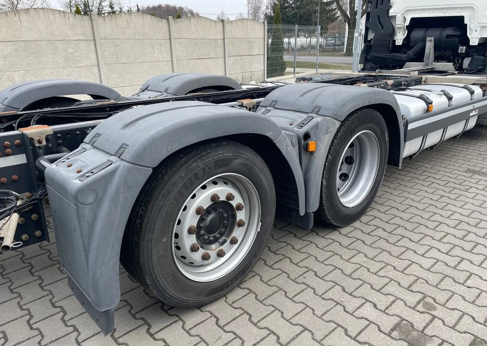 MAN TGX XLX 26.420 BDF, MULTI Wechsler - Truk sasis: gambar 5 MAN TGX XLX 26.420 BDF, MULTI Wechsler - Truk sasis: gambar 5