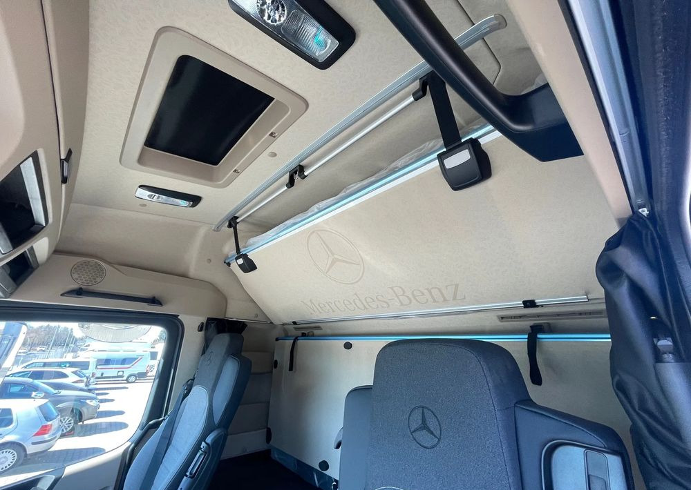 Truk dengan terpal samping baru Mercedes-Benz ACTROS 1827, Firanka 9,5 m!: gambar 9