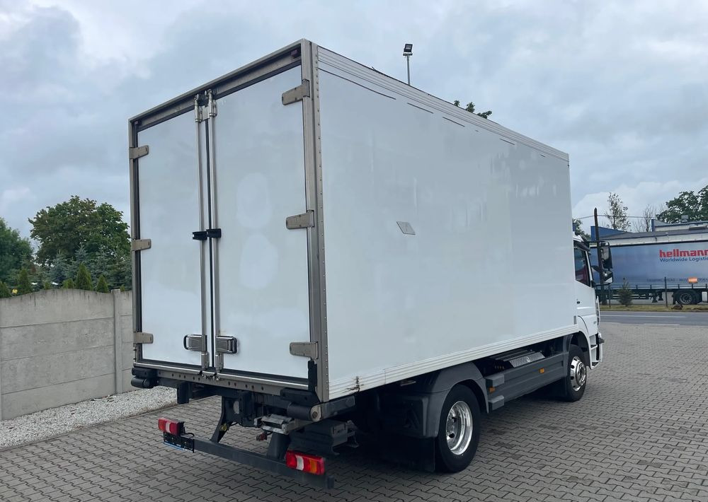 Mercedes-Benz ATEGO 1227 CHŁODNIA HAKOWA / HAKÓWKA - Truk berpendingin: gambar 5 Mercedes-Benz ATEGO 1227 CHŁODNIA HAKOWA / HAKÓWKA - Truk berpendingin: gambar 5