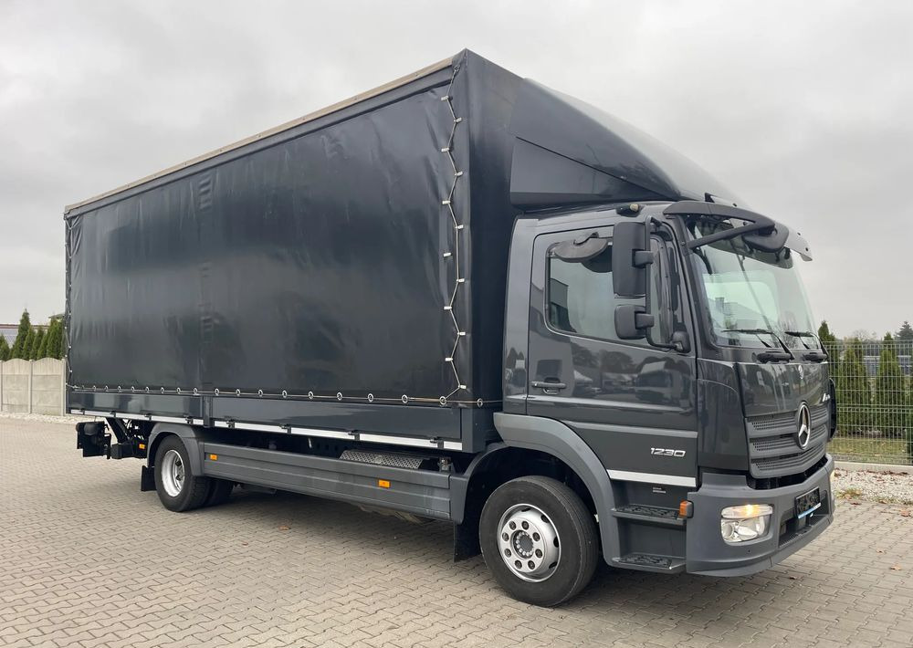 Mercedes-Benz ATEGO 1230 - Truk dengan terpal samping: gambar 4 Mercedes-Benz ATEGO 1230 - Truk dengan terpal samping: gambar 4