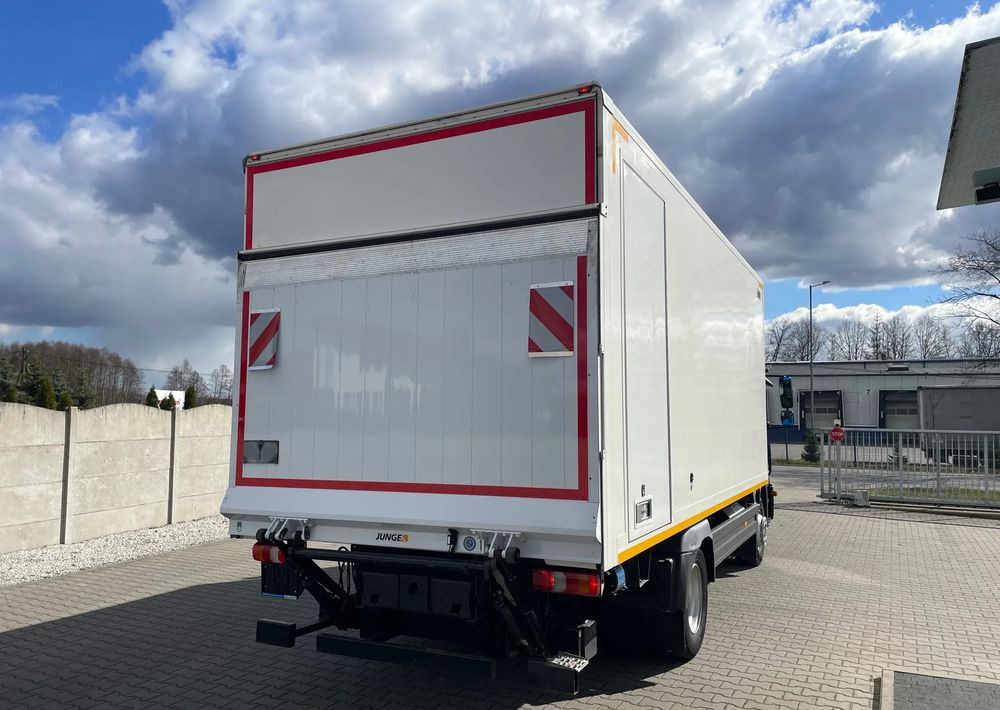 Mercedes-Benz ATEGO 1318, kontener 6,2m, ładowność 7,5 tony! - Truk box: gambar 4 Mercedes-Benz ATEGO 1318, kontener 6,2m, ładowność 7,5 tony! - Truk box: gambar 4