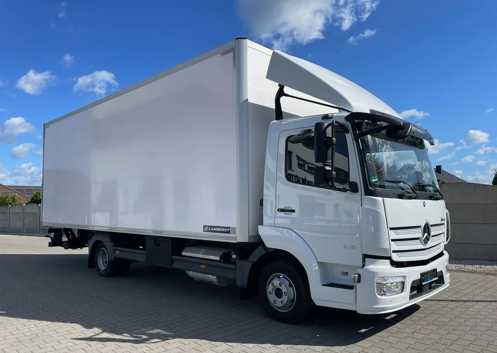Mercedes-Benz ATEGO 818, IZOTERMA OGRZEWANA! - Truk box: gambar 3 Mercedes-Benz ATEGO 818, IZOTERMA OGRZEWANA! - Truk box: gambar 3