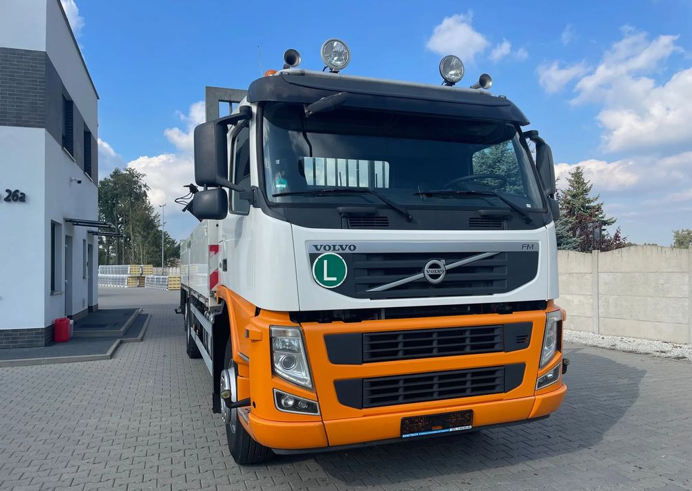 Volvo FM410 EURO 5, HDS ATLAS 165.2E-A2 RADIO STEROWANY, ZABUDOWA 7,1 m! - Peralatan lainnya: gambar 4 Volvo FM410 EURO 5, HDS ATLAS 165.2E-A2 RADIO STEROWANY, ZABUDOWA 7,1 m! - Peralatan lainnya: gambar 4