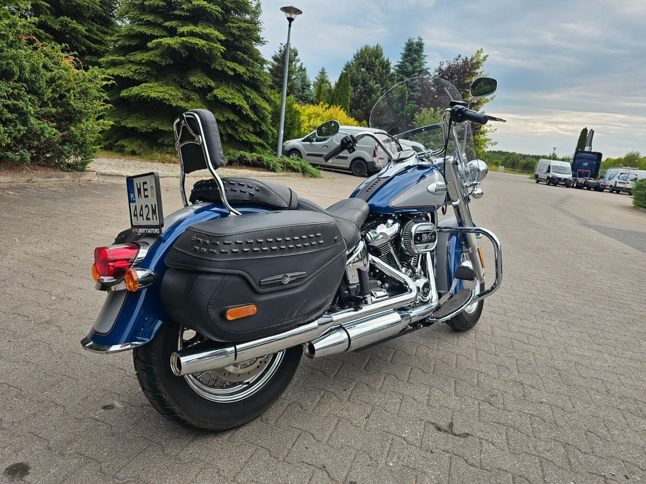 Harley-Davidson SOFTAIL Heritage Classic 114 nur 600km! Gepflegt - Sepeda motor: gambar 3 Harley-Davidson SOFTAIL Heritage Classic 114 nur 600km! Gepflegt - Sepeda motor: gambar 3