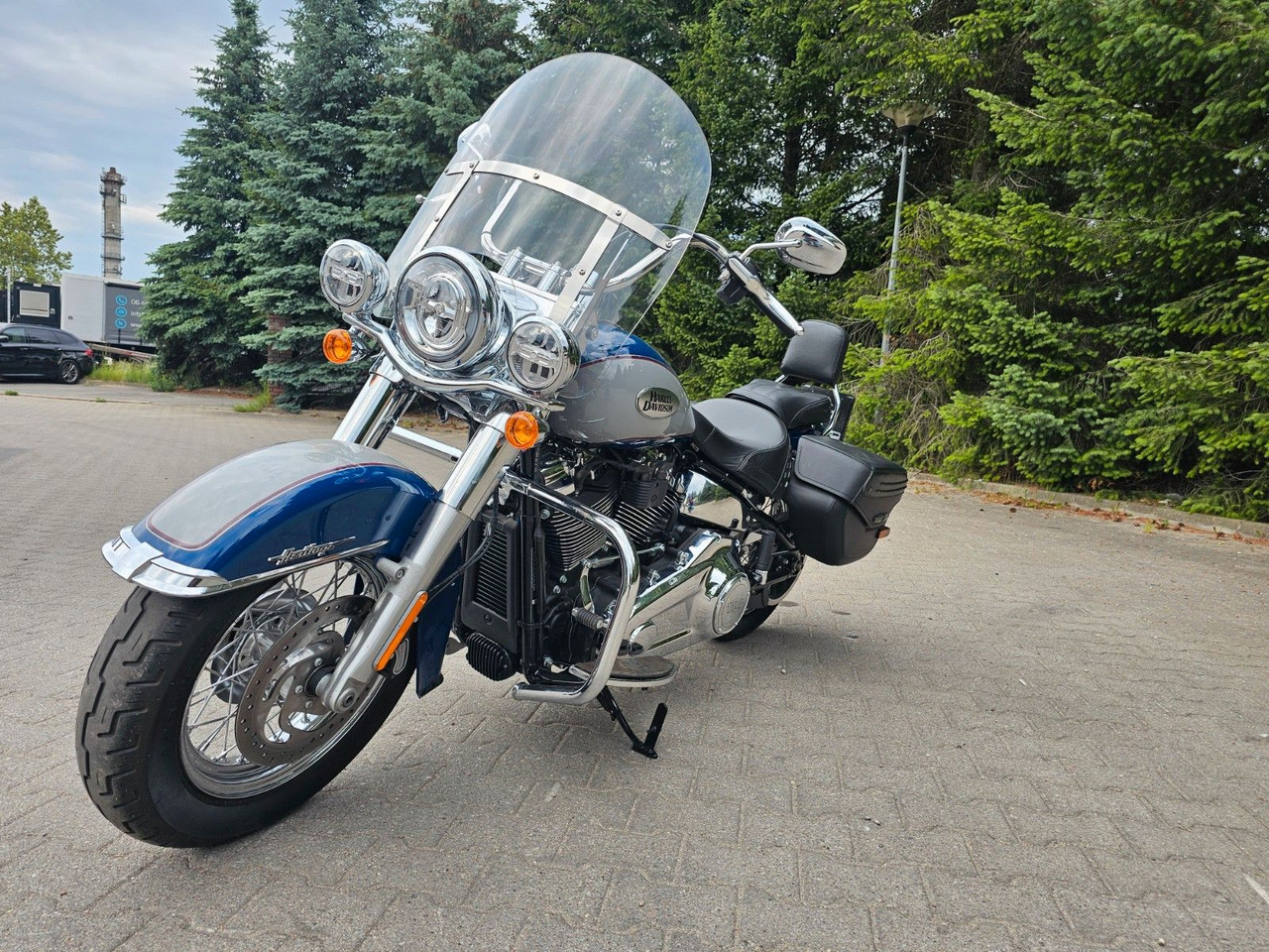 Harley-Davidson SOFTAIL Heritage Classic 114 nur 600km! Gepflegt - Sepeda motor: gambar 2 Harley-Davidson SOFTAIL Heritage Classic 114 nur 600km! Gepflegt - Sepeda motor: gambar 2