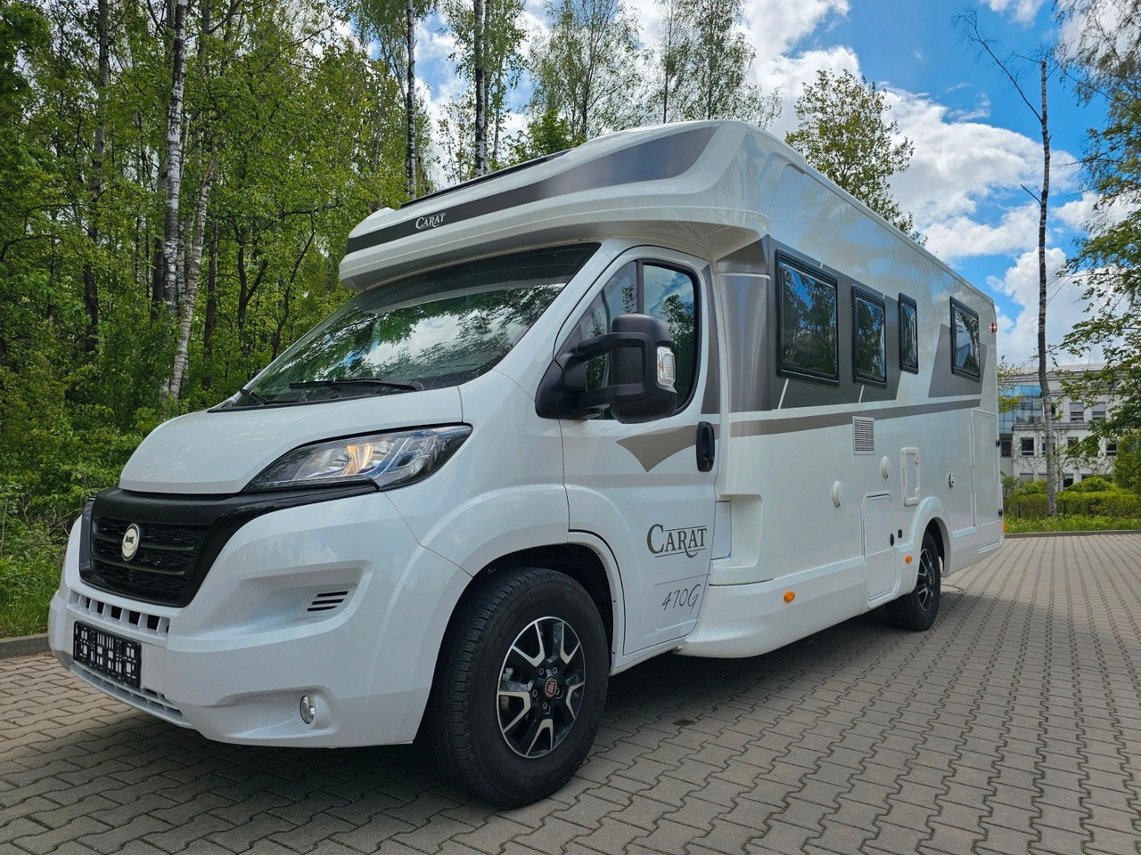 McLouis CARAT 470 4xBett Winter Volausstattung Leder - Mobil rumah semi-terintegrasi: gambar 2 McLouis CARAT 470 4xBett Winter Volausstattung Leder - Mobil rumah semi-terintegrasi: gambar 2
