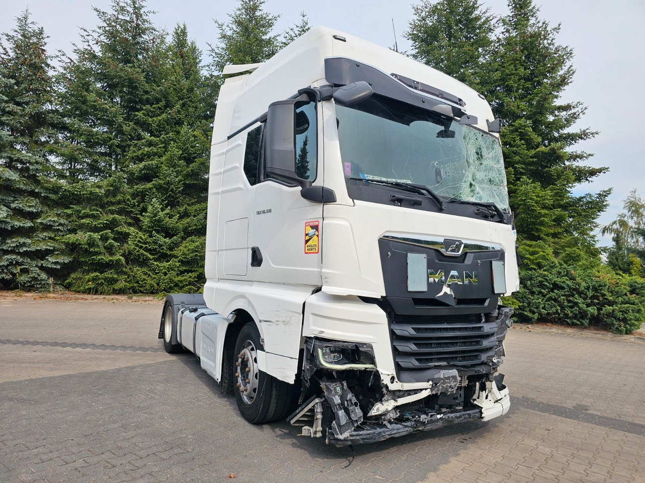 MAN TGX 18.510 XXL INTARDER - Motor , Rahmen 100% OK - Tractor head: gambar 2 MAN TGX 18.510 XXL INTARDER - Motor , Rahmen 100% OK - Tractor head: gambar 2