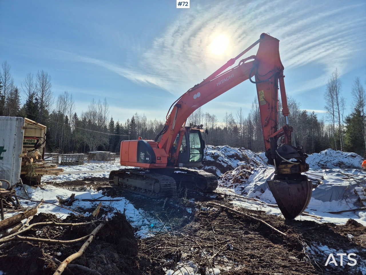 2005 Hitachi Zaxis 225USR LC - Ekskavator perayap: gambar 3 2005 Hitachi Zaxis 225USR LC - Ekskavator perayap: gambar 3