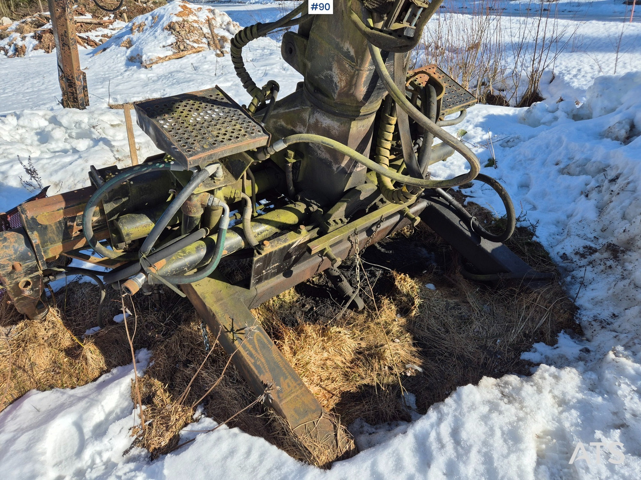 Derek Jonsered 990 Nosturi: gambar 9 Derek Jonsered 990 Nosturi: gambar 9