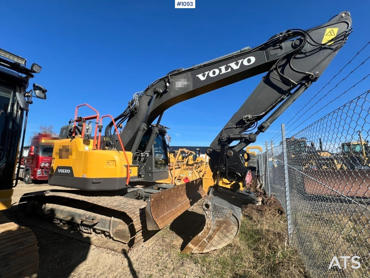 Volvo ECR 235 EL - Backhoe loader: gambar 3 Volvo ECR 235 EL - Backhoe loader: gambar 3
