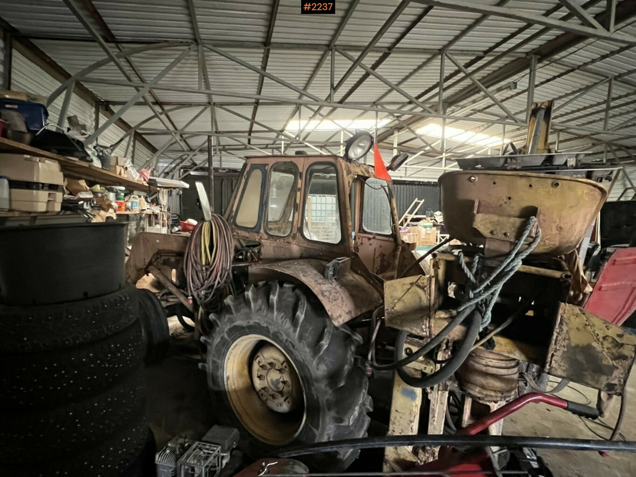 Backhoe loader- MASSEY-FERGUSON 203 - Backhoe loader: gambar 4 Backhoe loader- MASSEY-FERGUSON 203 - Backhoe loader: gambar 4