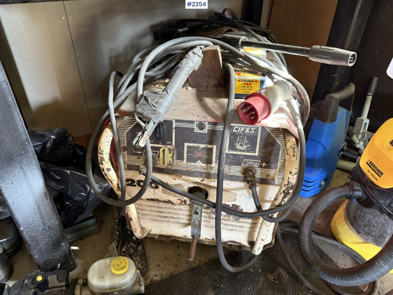 Welder Cifes 200 - Peralatan las: gambar 2 Welder Cifes 200 - Peralatan las: gambar 2