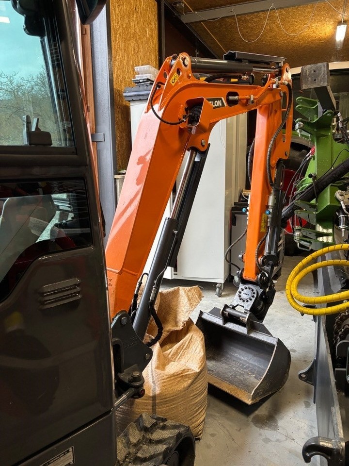 Develon DX 19 Z-7 - Ekskavator mini: gambar 4 Develon DX 19 Z-7 - Ekskavator mini: gambar 4