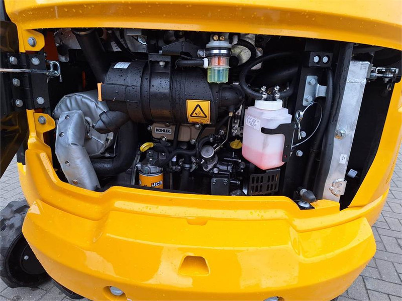 Ekskavator mini JCB 26C-1: gambar 9