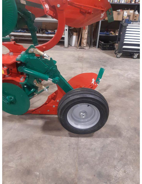 Kverneland 150 B variomat 4 schaar - Bajak: gambar 5 Kverneland 150 B variomat 4 schaar - Bajak: gambar 5