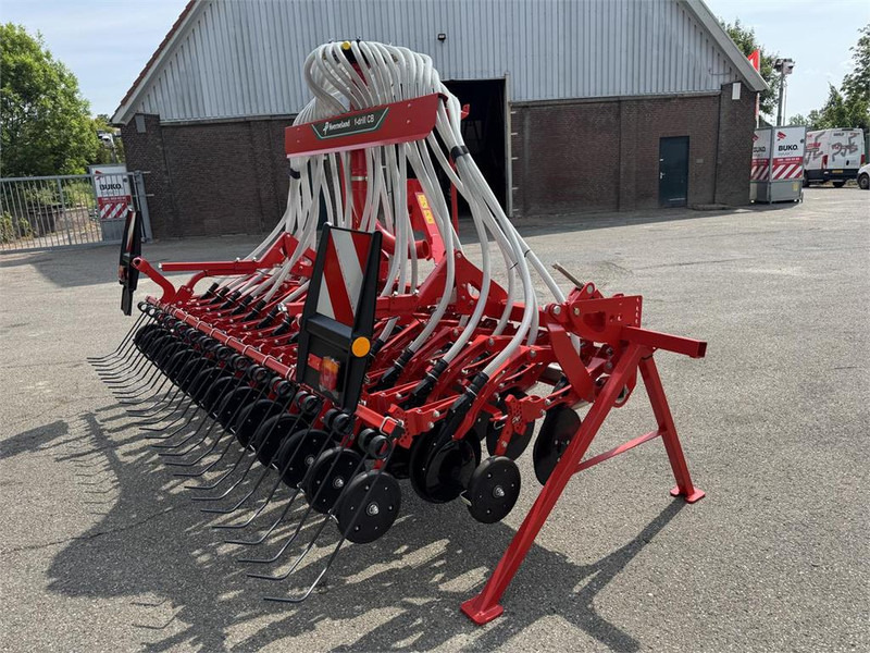 Kverneland CB 3500 3 punt - Menggabungkan bor benih: gambar 4 Kverneland CB 3500 3 punt - Menggabungkan bor benih: gambar 4
