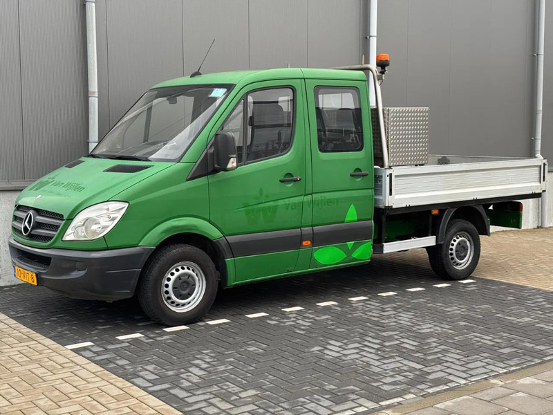 Mercedes-Benz Sprinter 311 311 CDI 2.2 pick-up bakwagen - Van flatbed: gambar 1 Mercedes-Benz Sprinter 311 311 CDI 2.2 pick-up bakwagen - Van flatbed: gambar 1