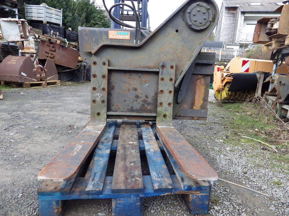 Kistendrehgerät Palettengabel Kippgerät VOLVO L30 Cat 908 - Garpu rumput: gambar 2 Kistendrehgerät Palettengabel Kippgerät VOLVO L30 Cat 908 - Garpu rumput: gambar 2