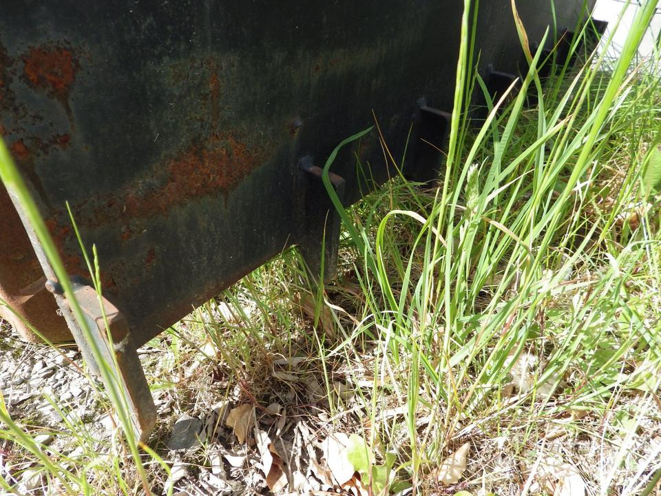 Silokamm Kornschieber Verlängerung an Volvo L30 / Cat 906 908 - Peralatan lainnya: gambar 4 Silokamm Kornschieber Verlängerung an Volvo L30 / Cat 906 908 - Peralatan lainnya: gambar 4