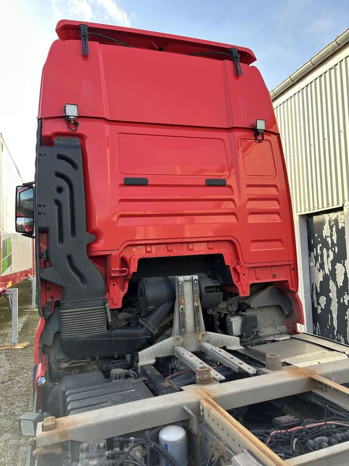 MAN TG 26 6x2 - Pengangkut kontainer/ Container truck: gambar 3 MAN TG 26 6x2 - Pengangkut kontainer/ Container truck: gambar 3