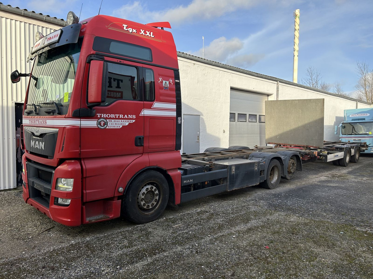 MAN TG 26 6x2 - Pengangkut kontainer/ Container truck: gambar 1 MAN TG 26 6x2 - Pengangkut kontainer/ Container truck: gambar 1
