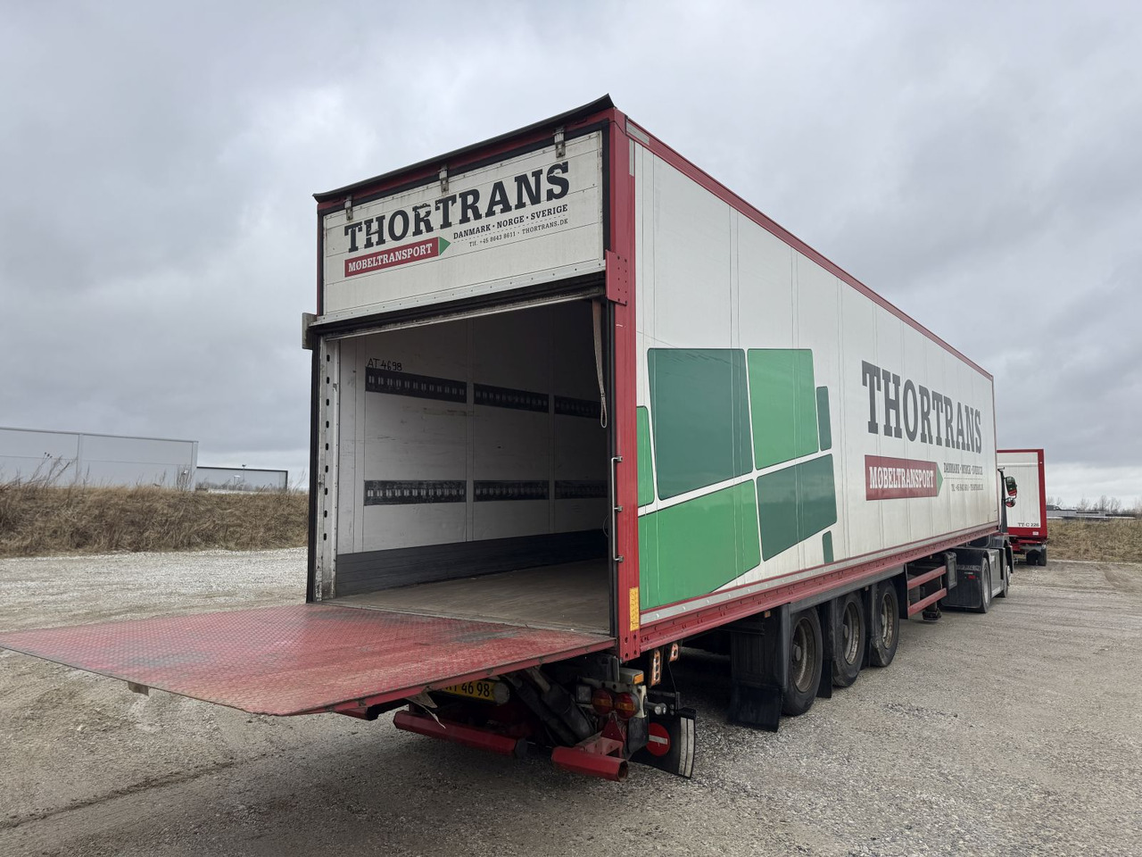 SCHMITZ Cargobull SCB*S3B - Semi-trailer kotak tertutup: gambar 4 SCHMITZ Cargobull SCB*S3B - Semi-trailer kotak tertutup: gambar 4