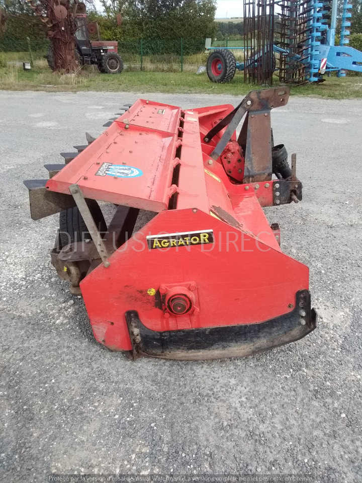 AGRATOR BROYEUR A AXE HORIZONTAL T 3100 - Mulcher kehutanan: gambar 3 AGRATOR BROYEUR A AXE HORIZONTAL T 3100 - Mulcher kehutanan: gambar 3