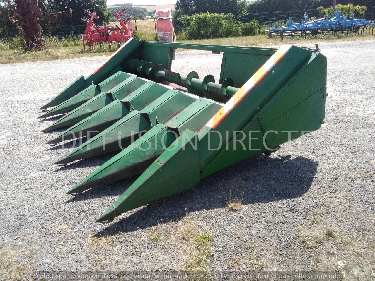 JOHN DEERE CUEILLEUR POUR MOISSONNEUSE 646 - Sundulan jagung: gambar 2 JOHN DEERE CUEILLEUR POUR MOISSONNEUSE 646 - Sundulan jagung: gambar 2