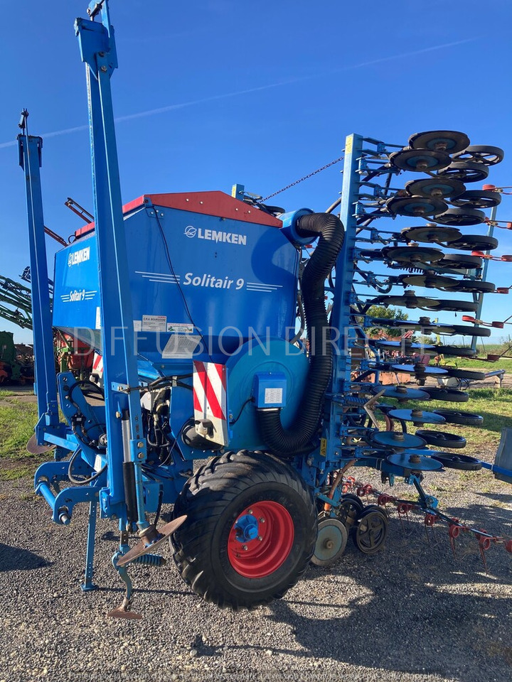LEMKEN SEMOIR EN LIGNE SOLITAIR 9 - Bor benih: gambar 3 LEMKEN SEMOIR EN LIGNE SOLITAIR 9 - Bor benih: gambar 3
