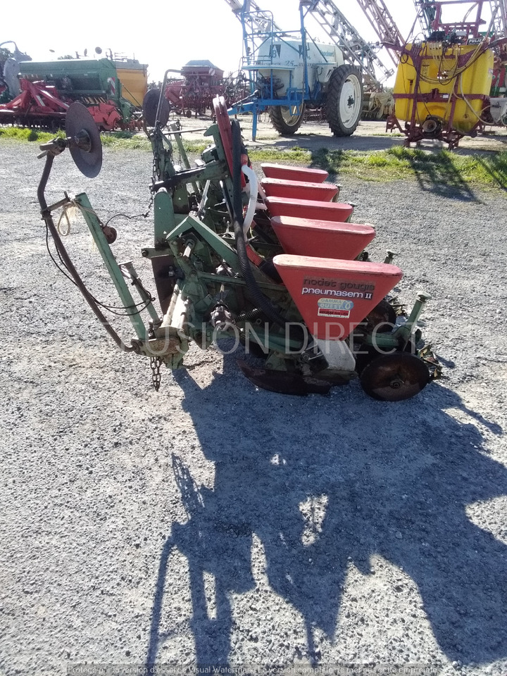 NODET SEMOIR MONOGRAINE PN II - Penabur presisi: gambar 4 NODET SEMOIR MONOGRAINE PN II - Penabur presisi: gambar 4