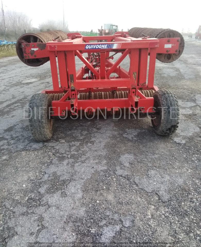 QUIVOGNE ROULEAU CAMBRIDGE R 630 - Rol pertanian: gambar 3 QUIVOGNE ROULEAU CAMBRIDGE R 630 - Rol pertanian: gambar 3