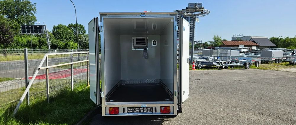 TEMARED COOLER 3015/2 C 2,7T - Semi-trailer berpendingin: gambar 5 TEMARED COOLER 3015/2 C 2,7T - Semi-trailer berpendingin: gambar 5