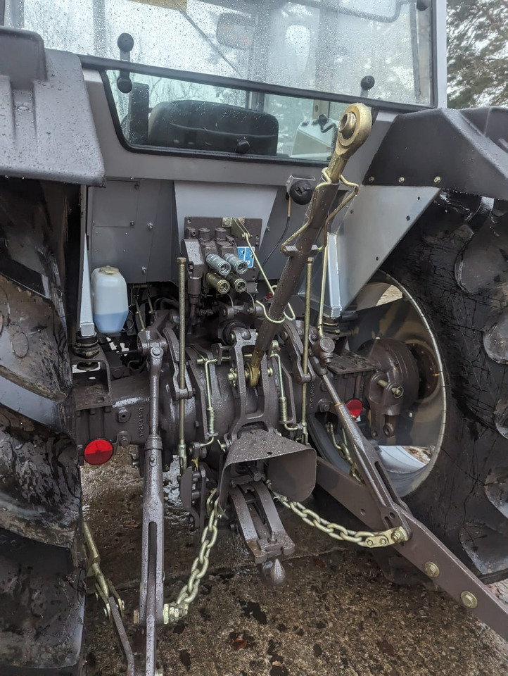 1993 Reconditioned Massey Ferguson 390T 12/12 Tractors - Traktor: gambar 4 1993 Reconditioned Massey Ferguson 390T 12/12 Tractors - Traktor: gambar 4