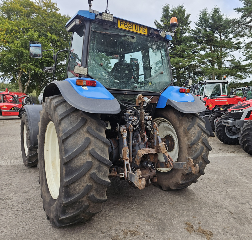 1997 New Holland 8360 - Traktor: gambar 3 1997 New Holland 8360 - Traktor: gambar 3