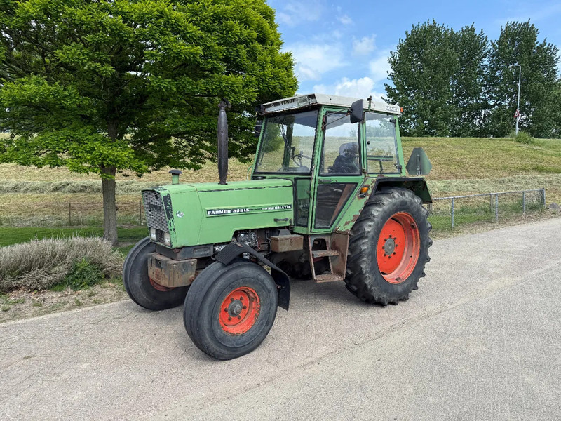 Fendt FARMER 306 LS 4X2 - Traktor: gambar 1 Fendt FARMER 306 LS 4X2 - Traktor: gambar 1