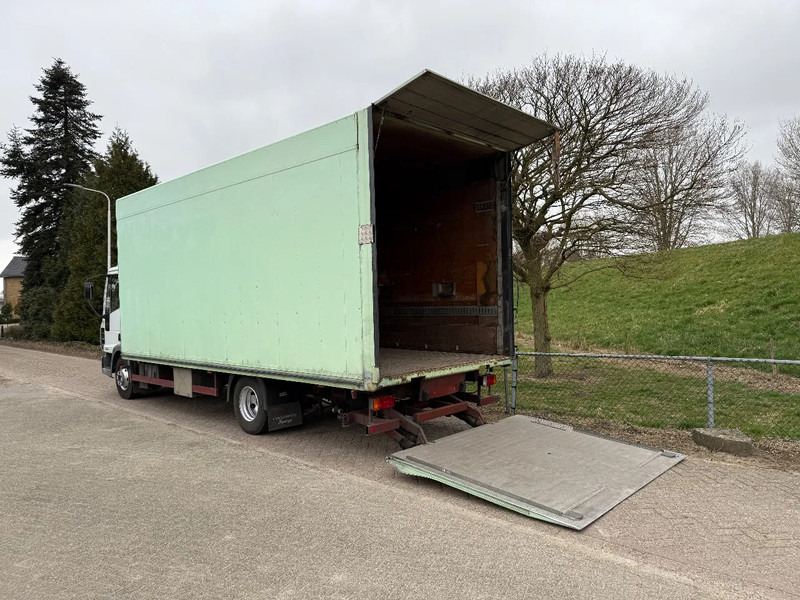 Iveco EuroCargo 75 Bakwagen -Manual-lift- Low KM - Truk box: gambar 3 Iveco EuroCargo 75 Bakwagen -Manual-lift- Low KM - Truk box: gambar 3